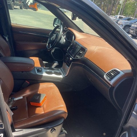 2020 Jeep Grand Cherokee Summit