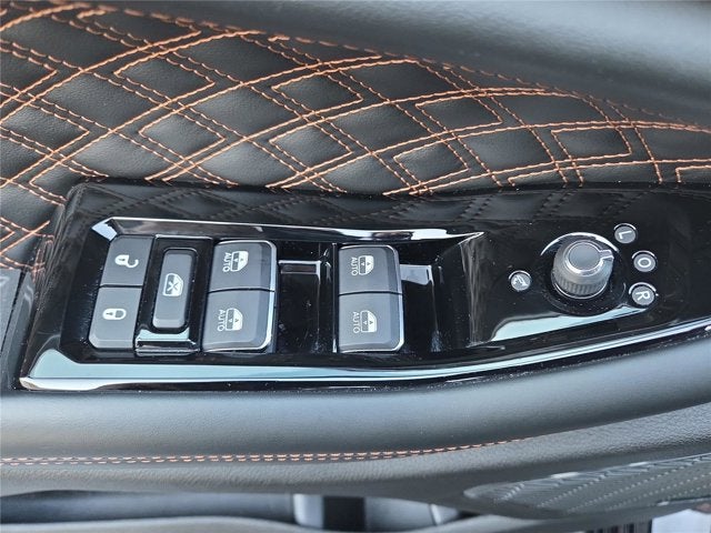 2023 Jeep Grand Cherokee Summit