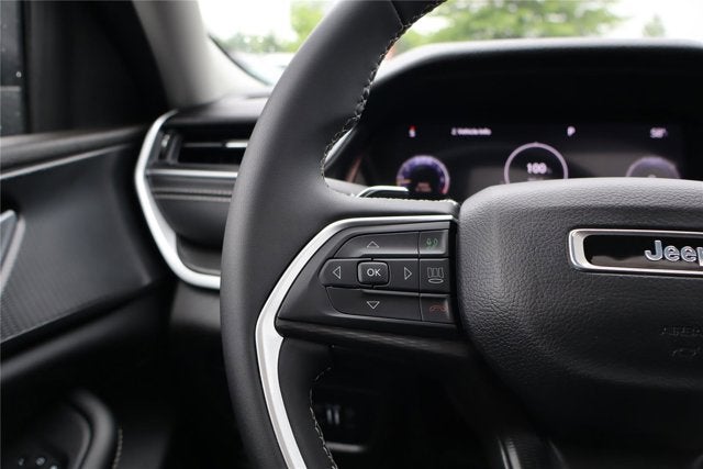 2023 Jeep Grand Cherokee L Laredo X