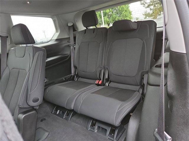 2023 Jeep Grand Cherokee L Laredo X