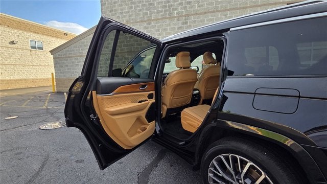 2022 Jeep Grand Cherokee L Summit Reserve