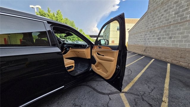 2022 Jeep Grand Cherokee L Summit Reserve