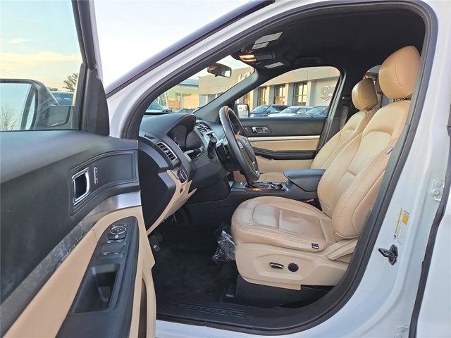 2017 Ford Explorer Base