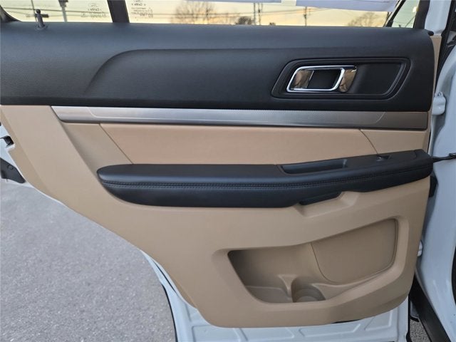 2017 Ford Explorer Base