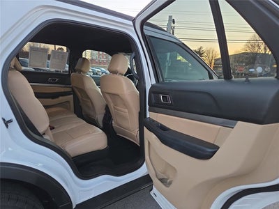 2017 Ford Explorer Base