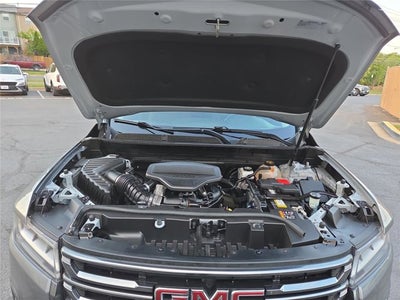 2021 GMC Acadia AT4