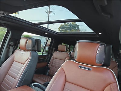 2023 GMC Yukon XL Denali Ultimate