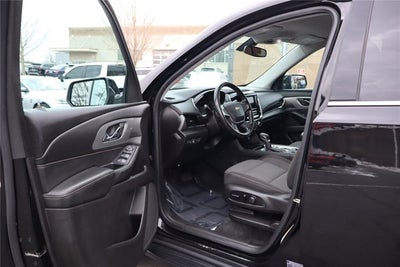 2021 Chevrolet Traverse LT Cloth