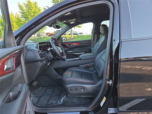 2024 Chevrolet Traverse AWD RS