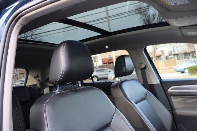 2022 Volkswagen Atlas 3.6L V6 SEL R-Line