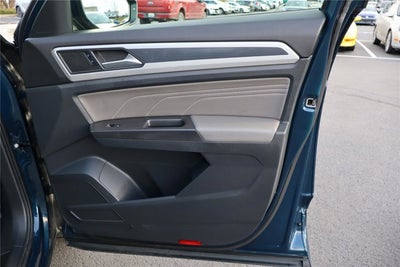 2022 Volkswagen Atlas 3.6L V6 SEL R-Line