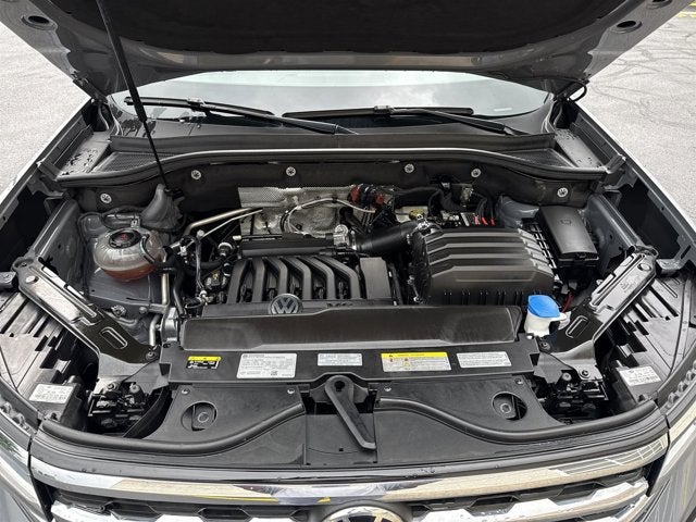 2022 Volkswagen Atlas Cross Sport 3.6L V6 SEL Premium R-Line