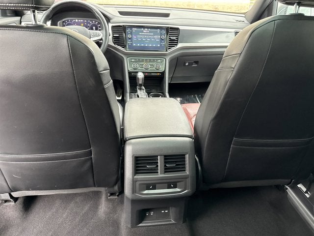 2022 Volkswagen Atlas Cross Sport 3.6L V6 SEL Premium R-Line