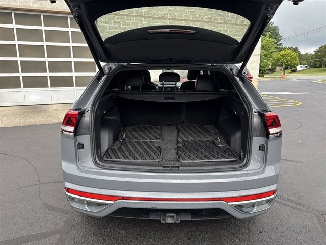 2022 Volkswagen Atlas Cross Sport 3.6L V6 SEL Premium R-Line