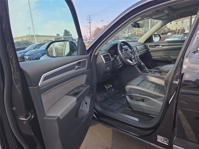 2023 Volkswagen Atlas 3.6L V6 SEL Premium R-Line