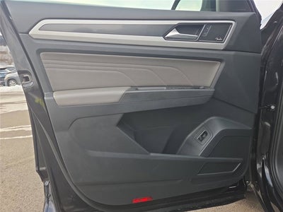 2023 Volkswagen Atlas 3.6L V6 SEL Premium R-Line
