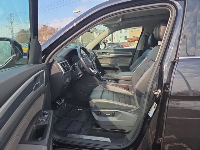 2023 Volkswagen Atlas 3.6L V6 SEL Premium R-Line