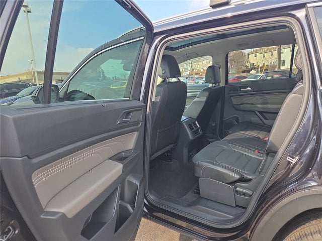 2023 Volkswagen Atlas 3.6L V6 SEL Premium R-Line