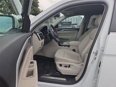 2023 Volkswagen Atlas 2.0T SE w/Technology