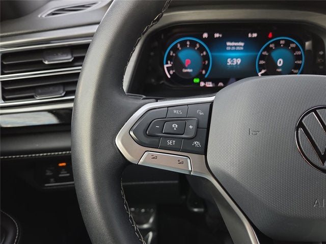 2024 Volkswagen Atlas Cross Sport 2.0T SE