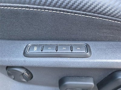 2022 Volkswagen Atlas Cross Sport 2.0T SEL R-Line