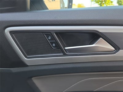 2022 Volkswagen Atlas Cross Sport 2.0T SEL R-Line