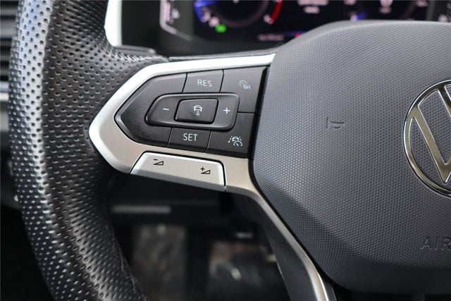 2022 Volkswagen Atlas 3.6L V6 SEL R-Line Black