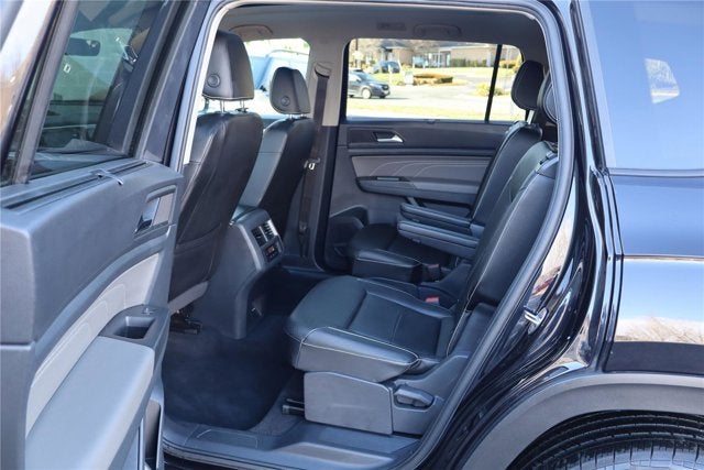 2022 Volkswagen Atlas 3.6L V6 SEL R-Line Black