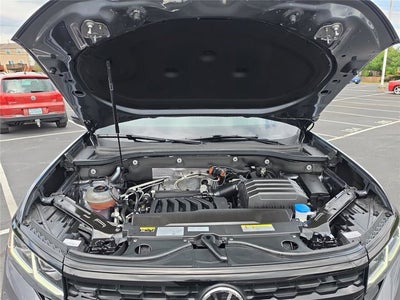 2023 Volkswagen Atlas 3.6L V6 SEL R-Line Black
