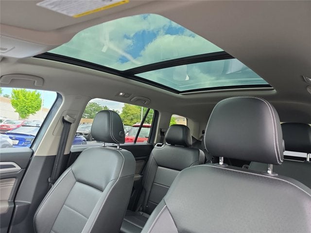 2023 Volkswagen Atlas 3.6L V6 SEL R-Line Black