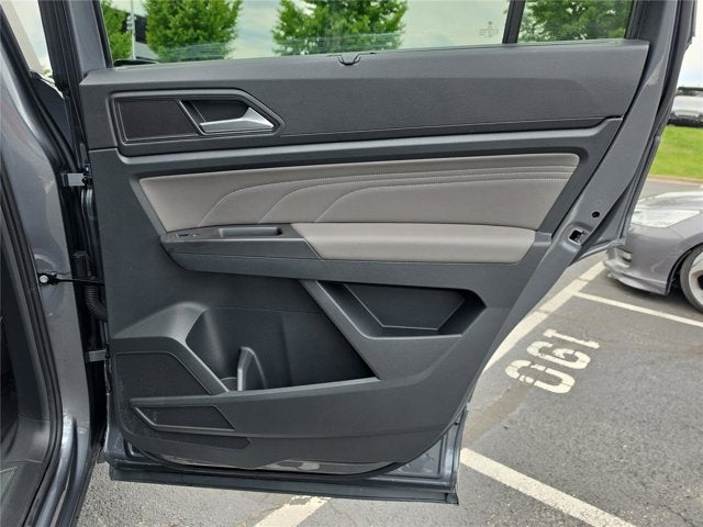 2023 Volkswagen Atlas 3.6L V6 SEL R-Line Black
