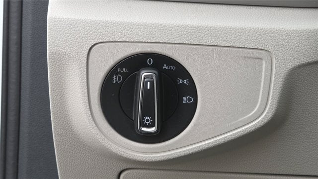 2019 Volkswagen Atlas 3.6L V6 SE w/Technology R-Line