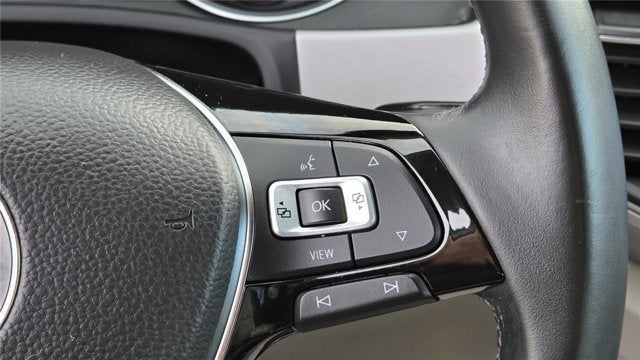 2019 Volkswagen Atlas 3.6L V6 SE w/Technology R-Line