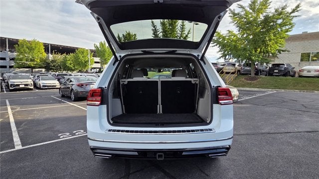 2019 Volkswagen Atlas 3.6L V6 SE w/Technology R-Line