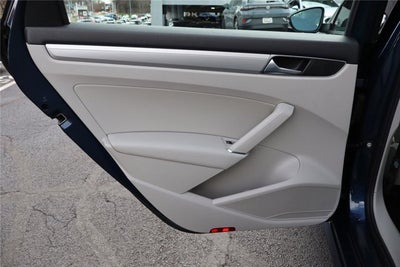 2019 Volkswagen Passat 2.0T Wolfsburg Edition