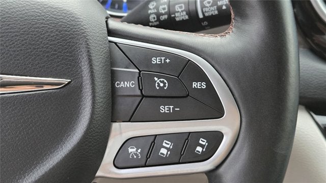2017 Chrysler Pacifica Touring-L Plus
