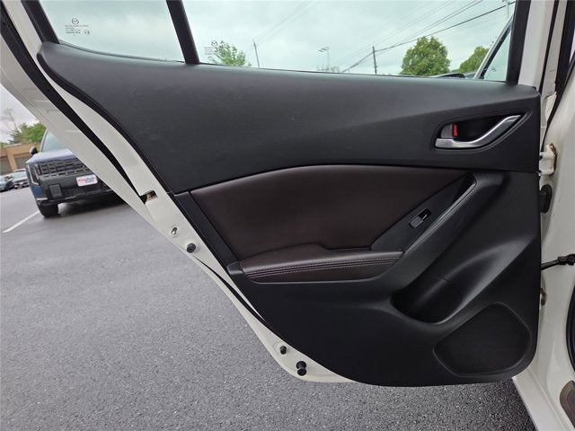 2017 Mazda Mazda3 5-Door Touring