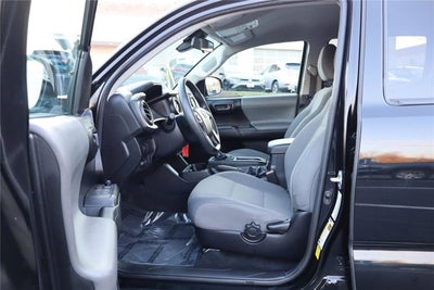 2022 Toyota Tacoma 4WD SR
