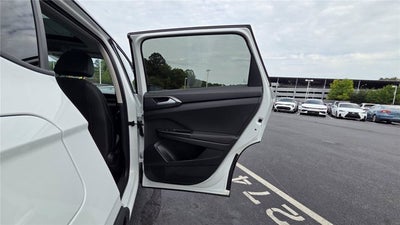 2025 Volkswagen Taos SE Black