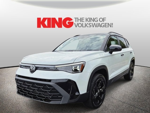 2025 Volkswagen Taos SE Black