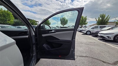 2023 Volkswagen Taos SEL