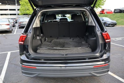 2023 Volkswagen Tiguan SE