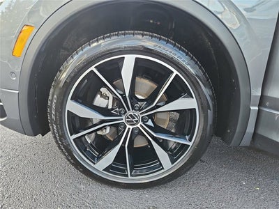 2023 Volkswagen Tiguan SEL R-Line