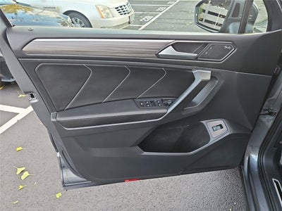 2023 Volkswagen Tiguan SEL R-Line