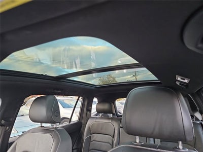 2023 Volkswagen Tiguan SEL R-Line