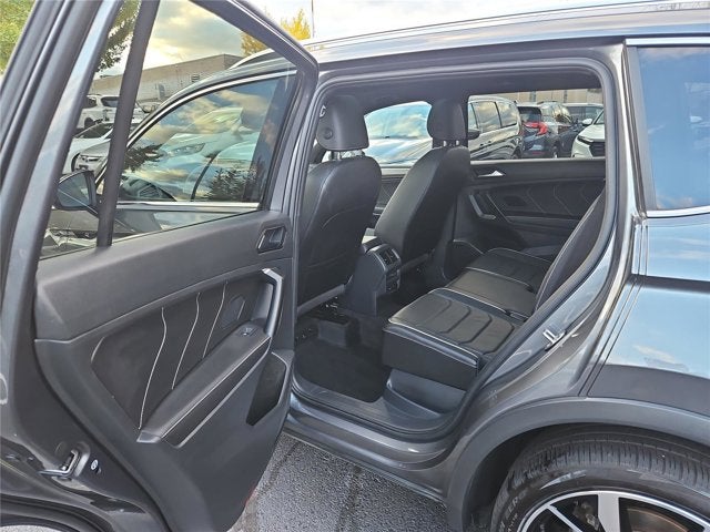 2023 Volkswagen Tiguan SEL R-Line