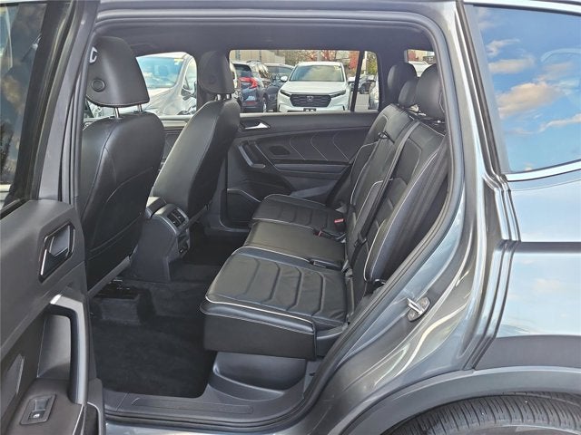 2023 Volkswagen Tiguan SEL R-Line