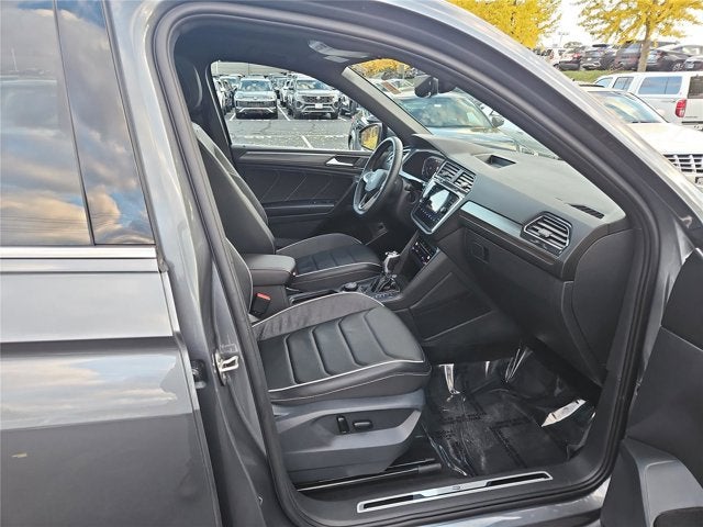 2023 Volkswagen Tiguan SEL R-Line