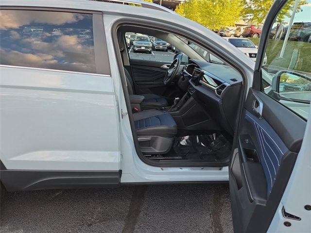 2025 Volkswagen Taos SEL