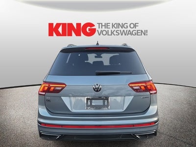 2023 Volkswagen Tiguan SE R-Line Black
